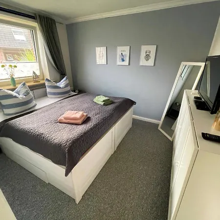 „deichgefluester“ Nahe Der Nordsee 아파트 *